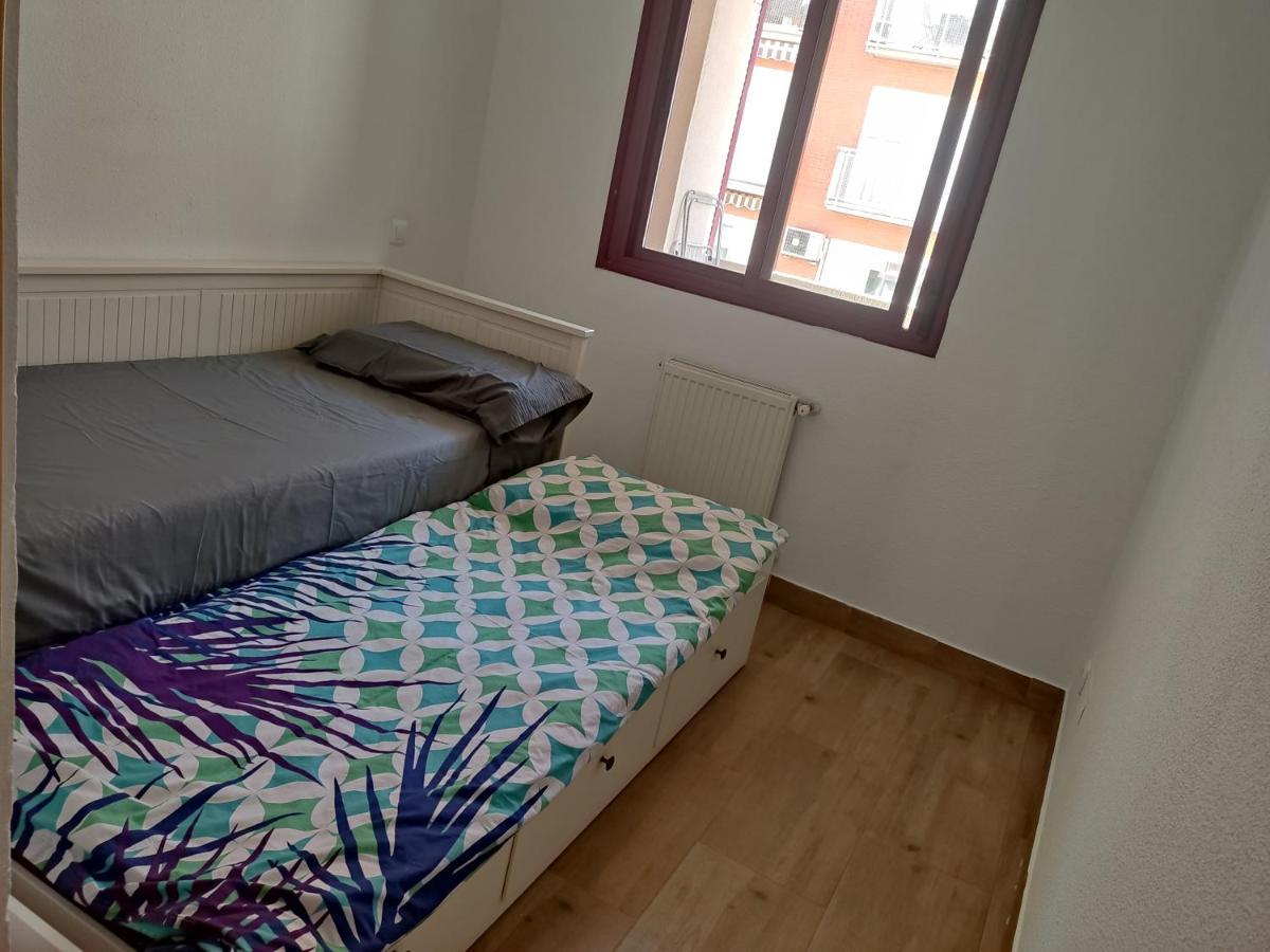 Апартаменты Parking Gratis, Alcala Magna Licencia Turistica Vt-13974 Алькала-де-Энарес Экстерьер фото