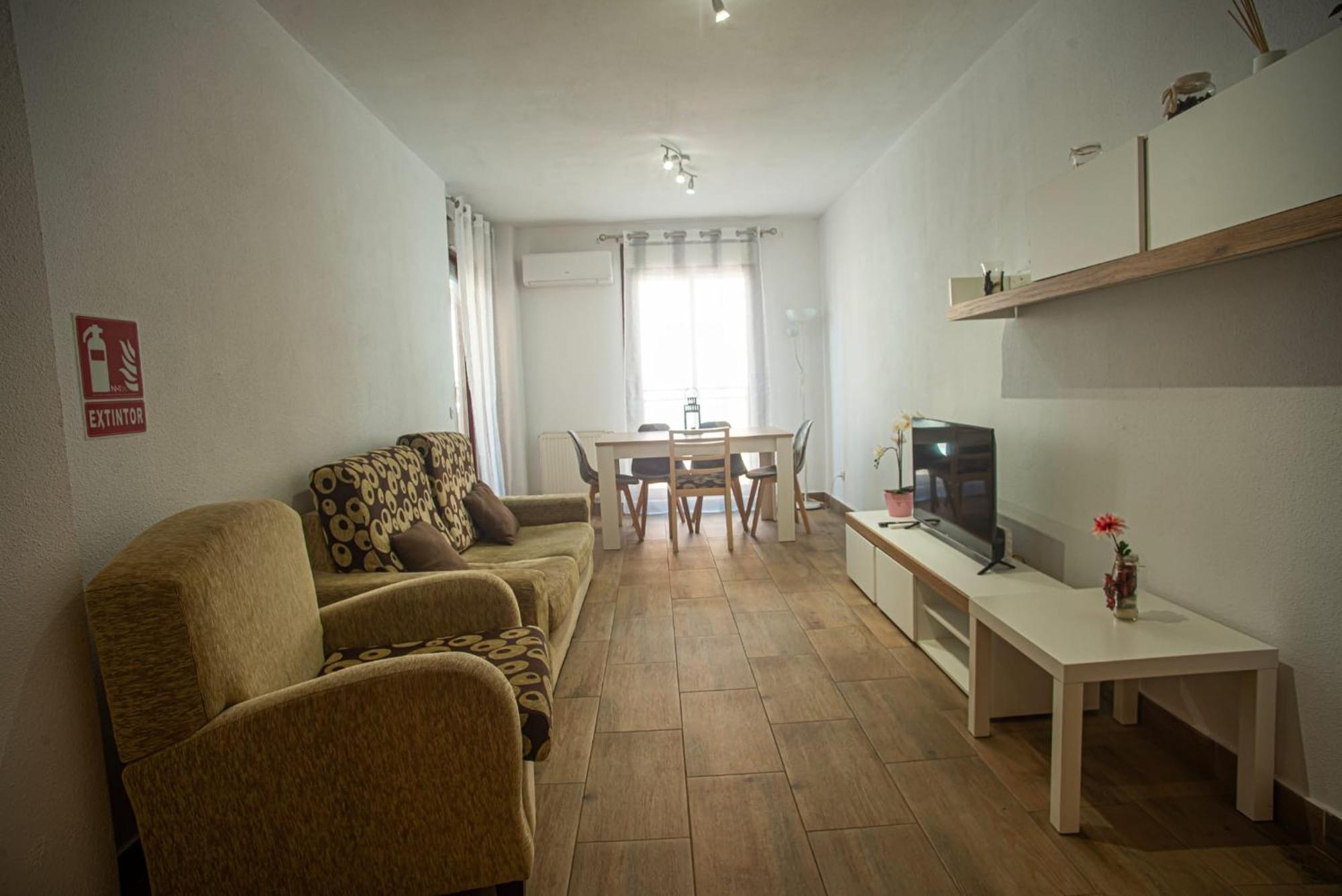 Апартаменты Parking Gratis, Alcala Magna Licencia Turistica Vt-13974 Алькала-де-Энарес Экстерьер фото